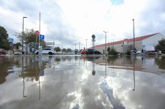 Potop u Novom Vinodolskom, zatvorene ceste