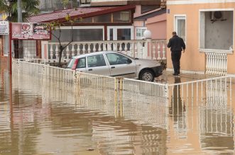 Potop u Novom Vinodolskom, zatvorene ceste