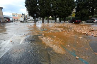 Vodena bujica potopila Malinsku