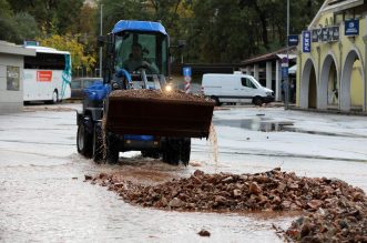 Vodena bujica potopila Malinsku