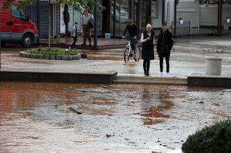 Vodena bujica potopila Malinsku