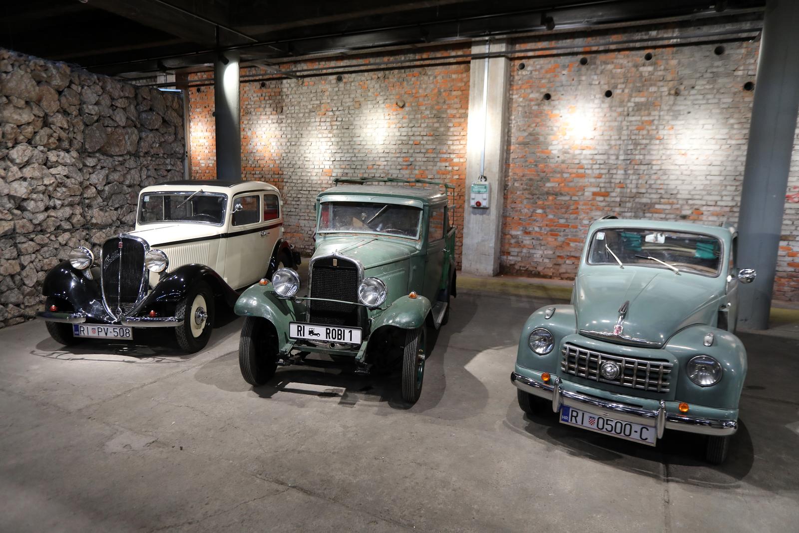 Rijeka: Izložba oldtimera, rezervnih dijelova, maketa i dječjih autića u hali Exportdrva Rijeka: Izložba oldtimera, rezervnih dijelova, maketa i dječjih autića u hali Exportdrva