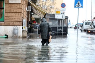 Rijeka: Zbog obilne kiše i plime poplavljene ulice pored tržnice