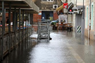 Rijeka: Zbog obilne kiše i plime poplavljene ulice pored tržnice