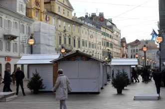 Rijeka: Ukraavanje grada za Advent