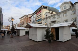 Rijeka: Ukraavanje grada za Advent