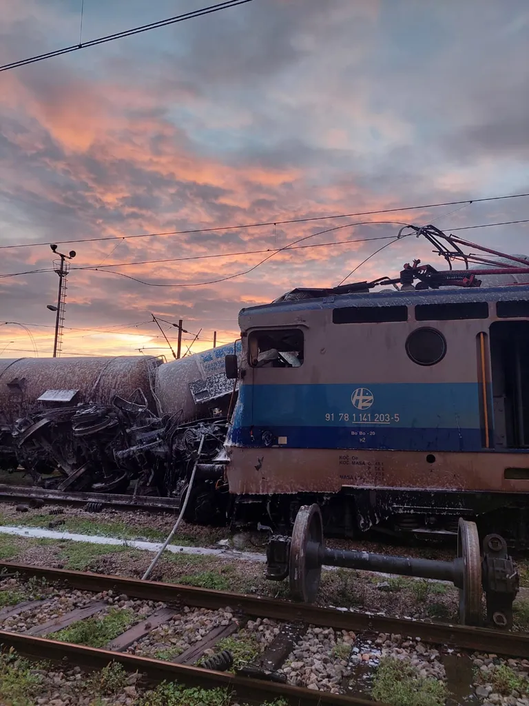 vlak škrljevo nesreća rtl