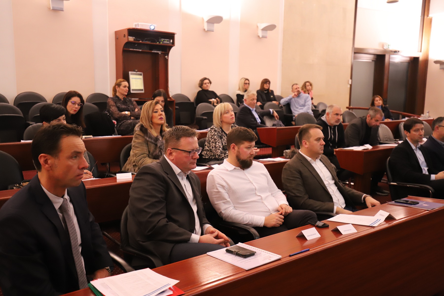 3.-sjednica-Koordinacijskog-vijeća-Urbane-aglomeracije-Rijeka-za-financijsko-razdoblje-2021.-2027.-godine-4 3.-sjednica-Koordinacijskog-vijeća-Urbane-aglomeracije-Rijeka-za-financijsko-razdoblje-2021.-2027.-godine-4