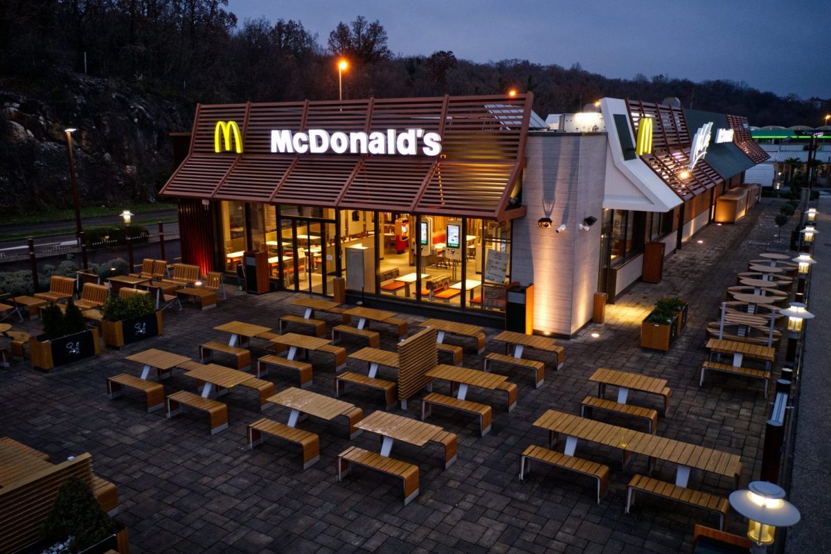 McDonald’s vrata jadrana preuređen 2022 17