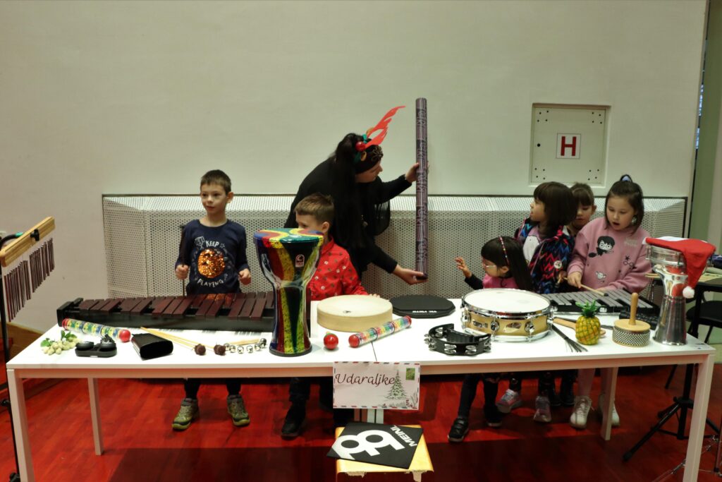 Mica-mikulna_3.12.2022._20-1024×683