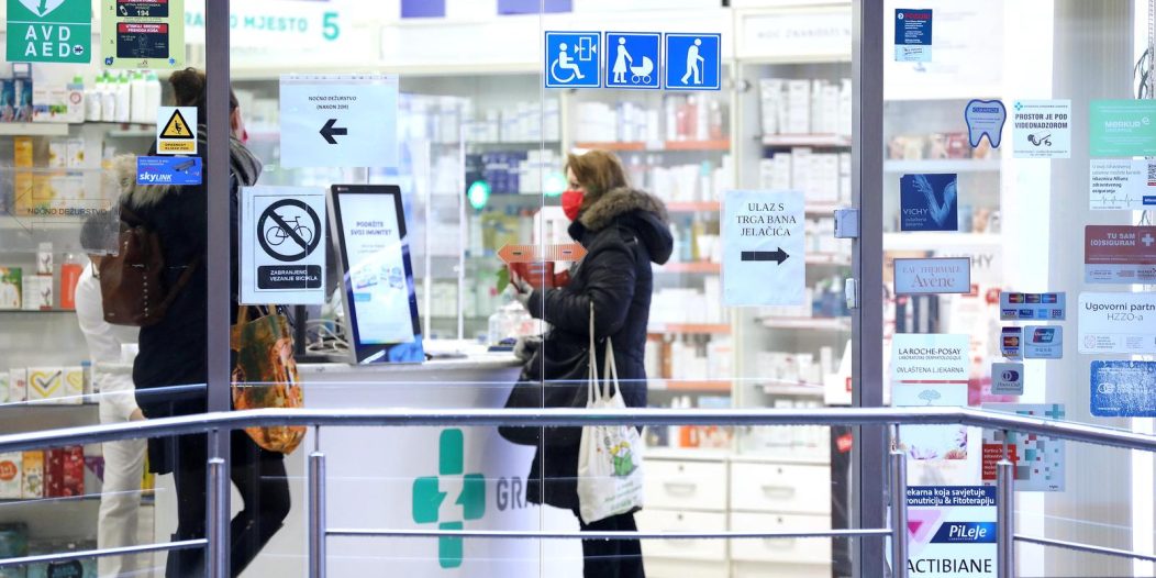Zagreb: U ljekarnama često nedostaje kućnih testova za COVID Zagreb: U ljekarnama često nedostaje kućnih testova za COVID