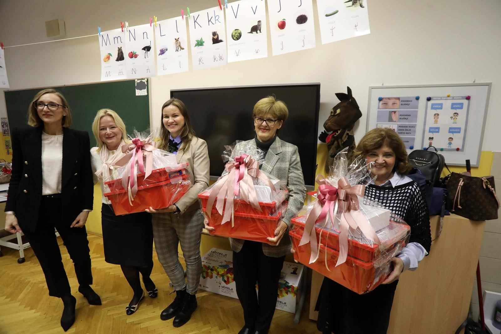 Rijeka: Prezentacija Polydron setova koje je Grad Rijeka osigurao za svih 25 škola Rijeka: Prezentacija Polydron setova koje je Grad Rijeka osigurao za svih 25 škola