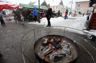 Snježni advent u Delnicama