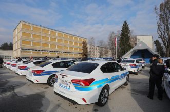 Zagreb: Primopredaja policijskih vozila