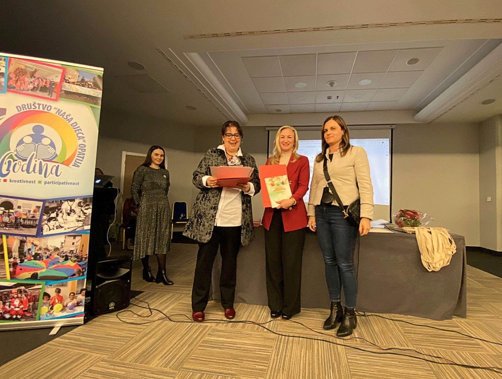 dnd 70 godina opatija (11) dnd 70 godina opatija (11)