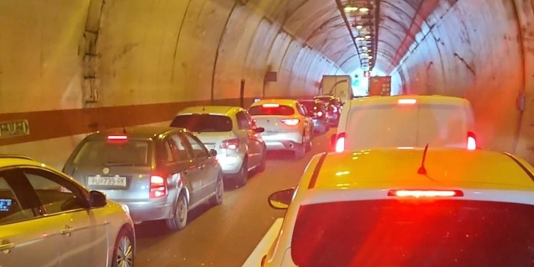 nesreća obilaznica 231222 popodne 12