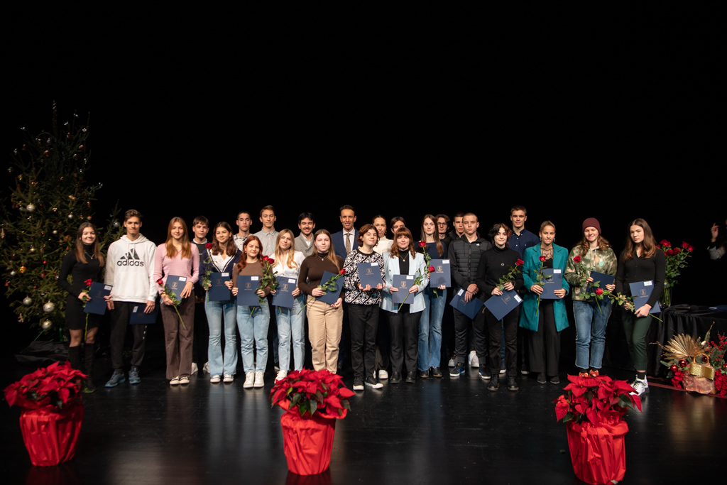 opatija stipendije (10) opatija stipendije (10)