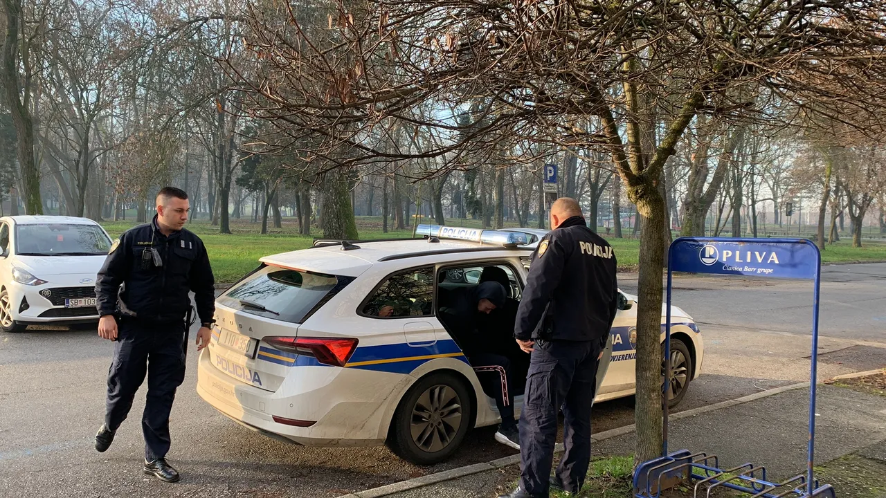 osumnjičeni djed mraz 12 osumnjičeni djed mraz 12