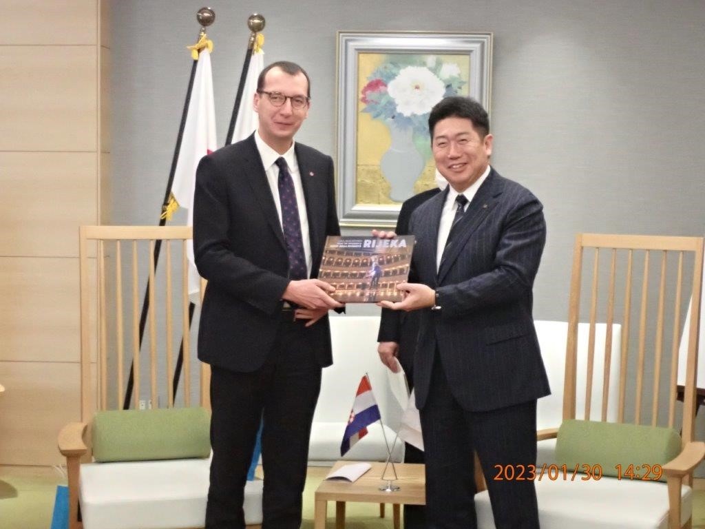 Delegacija-Grada-Rijeke-u-uzvratnom-radnom-posjetu-Kawasakiju-3