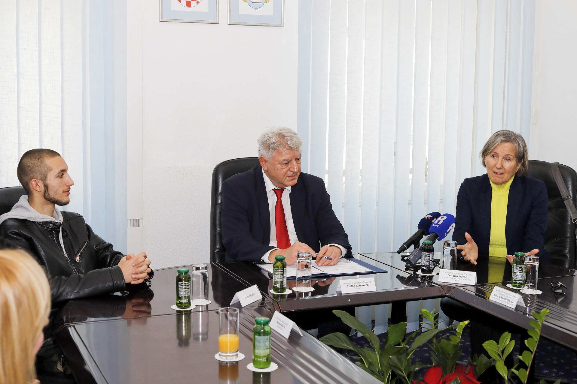 Dodjela police životnog osiguranja Zaklade “Vaša pošta”