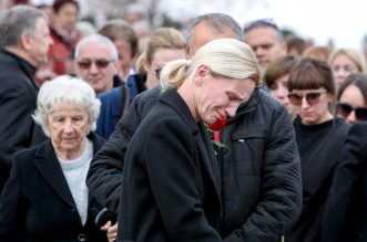 Posljednji ispraćaj Massima Savića na Gradskom groblju Zadar