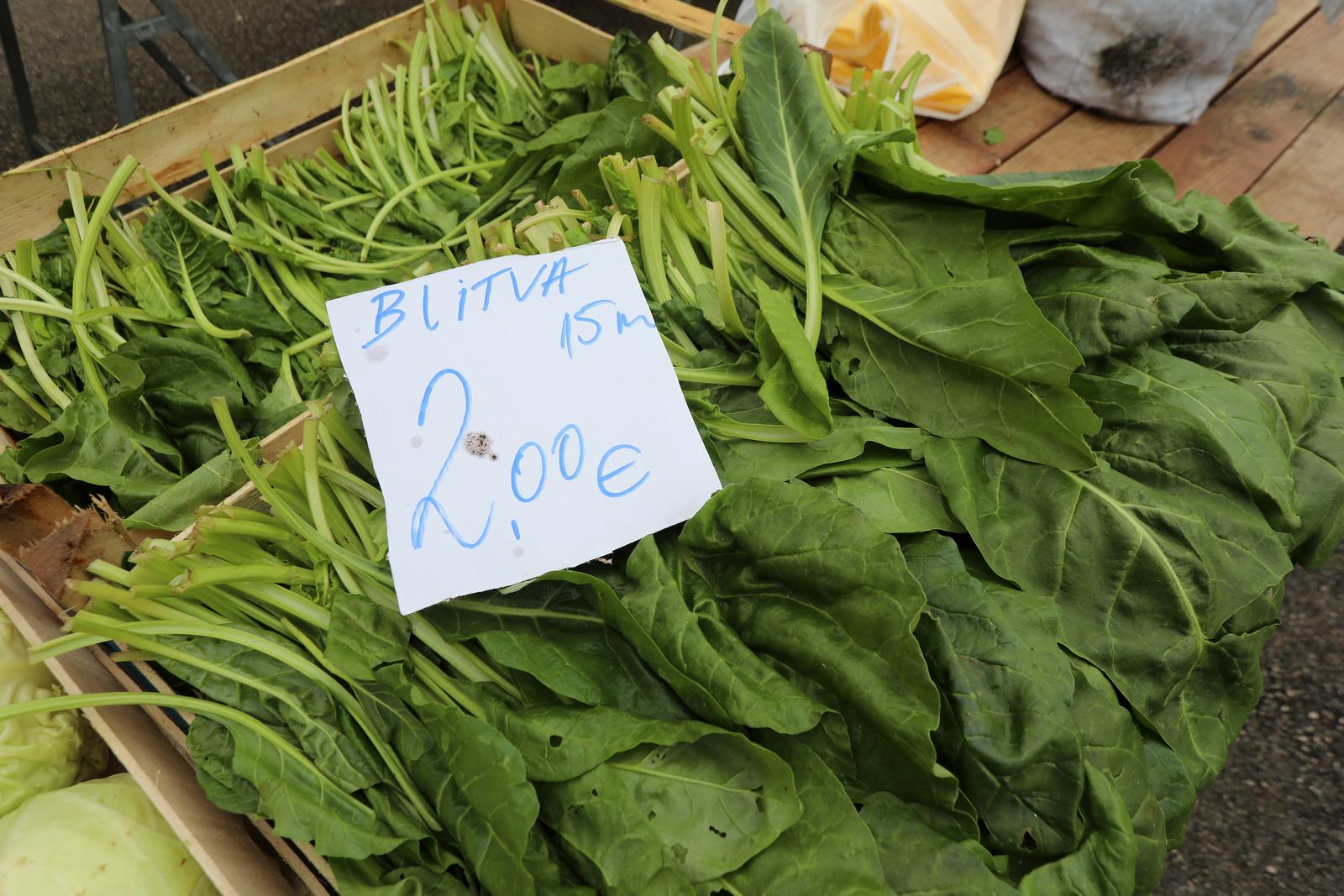 Rijeka: Cijene voća, povrća i ribe na tržnici