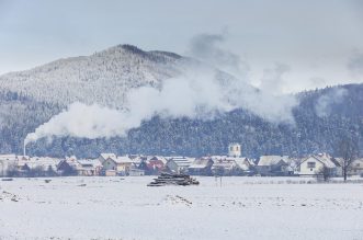 Snijeg zabijelio Gorski Kotar