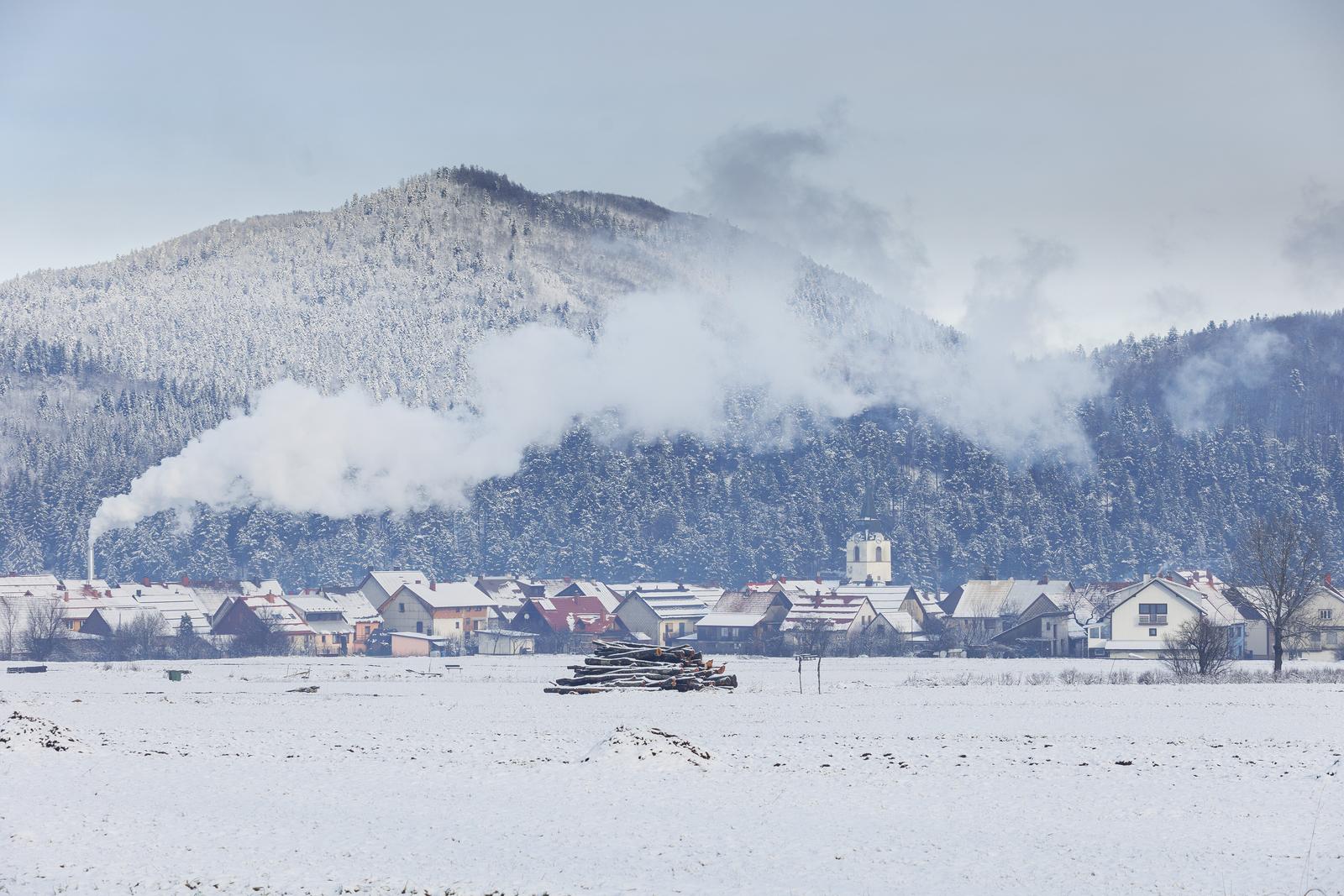 Snijeg zabijelio Gorski Kotar Snijeg zabijelio Gorski Kotar