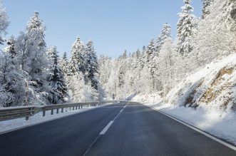 Snijeg zabijelio Gorski Kotar