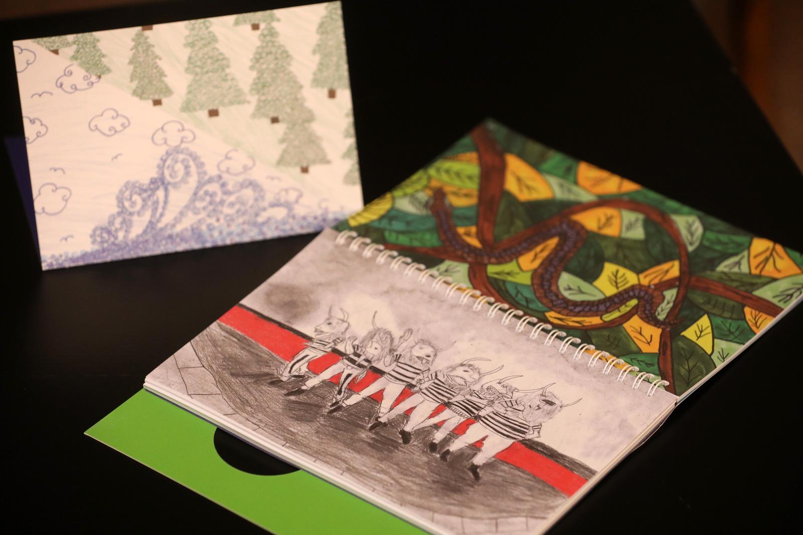 Rijeka: Predstavljen kalendar Primorsko-goranske županije s likovnim radovima osnovnoškolaca Rijeka: Predstavljen kalendar Primorsko-goranske županije s likovnim radovima osnovnoškolaca