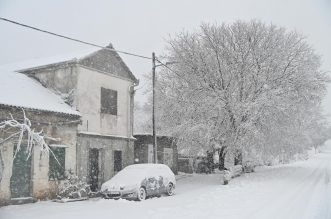 Kolaps zbog snijega i leda kod Brela