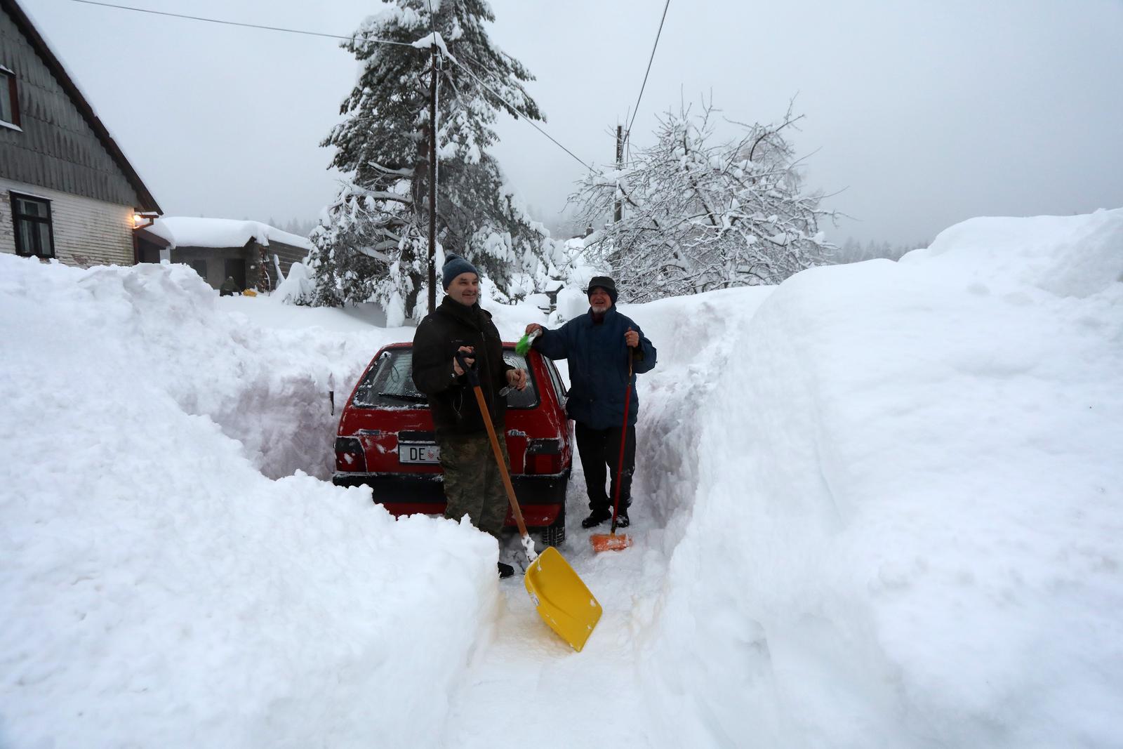 Snijeg okovao Delnice Snijeg okovao Delnice