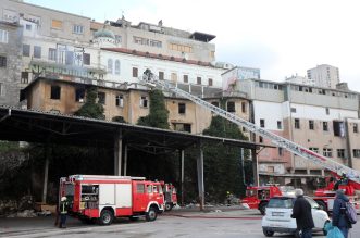 Rijeka: Vatrogasci ugasili požar napuštenog objekta koji često koriste beskućnici