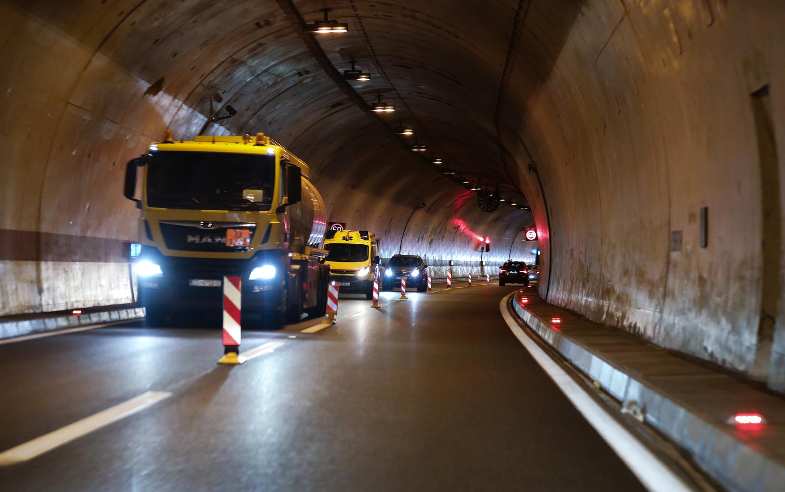 Vožnja kroz 22 tunela s prometnim stručnjakom: Donosimo savjete koji vam mogu spasiti život!