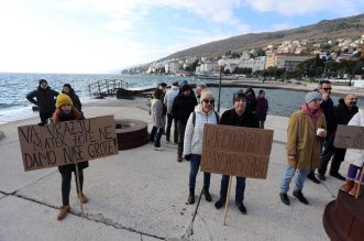 Opatija: Građani prosvjedovali protiv Prijedloga Zakona o pomorskom dobru i morskim lukama