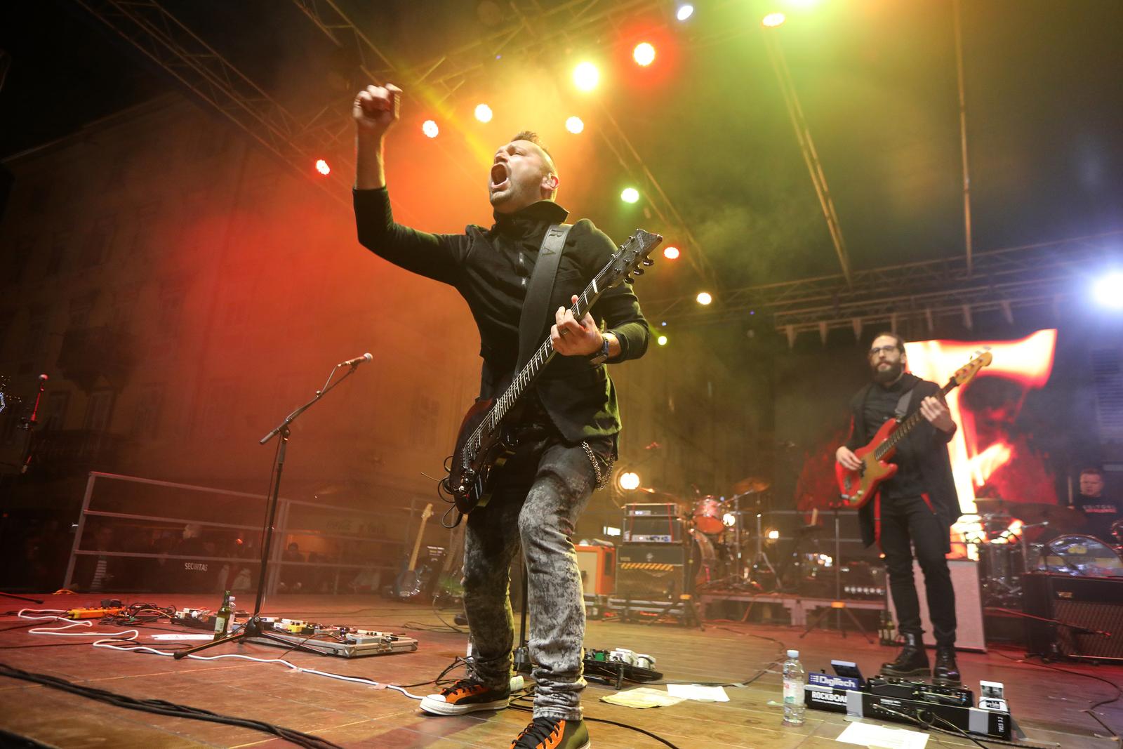 Doček Nove godine u Rijeci na Korzu Doček Nove godine u Rijeci na Korzu