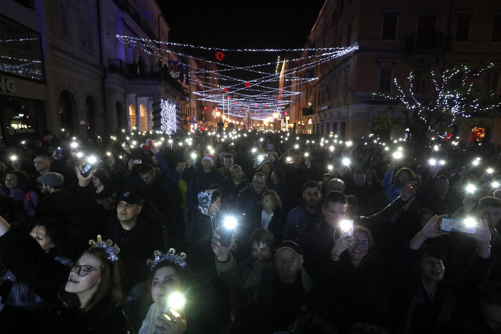 Doček Nove godine u Rijeci na Korzu Doček Nove godine u Rijeci na Korzu