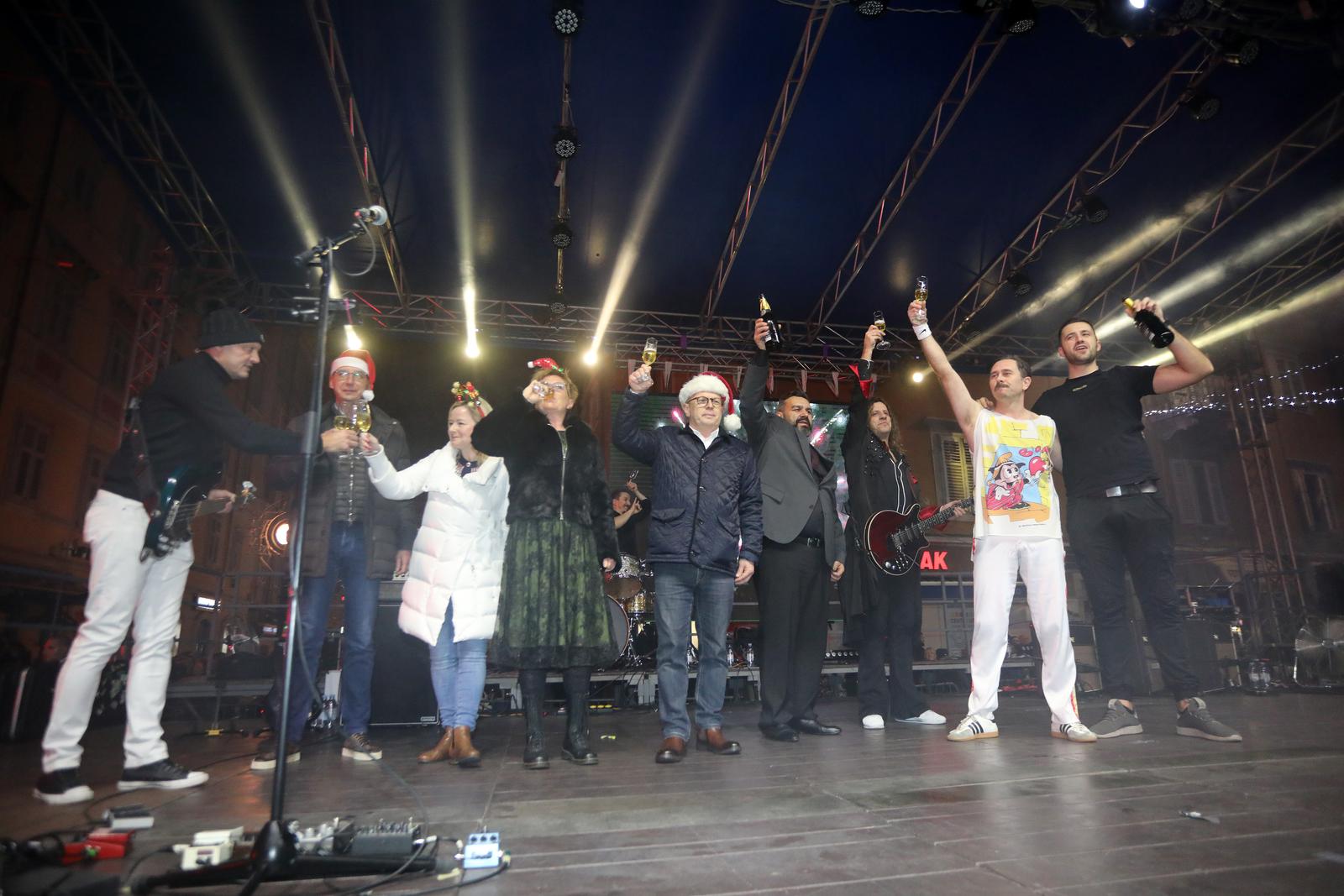 Doček Nove godine u Rijeci na Korzu Doček Nove godine u Rijeci na Korzu