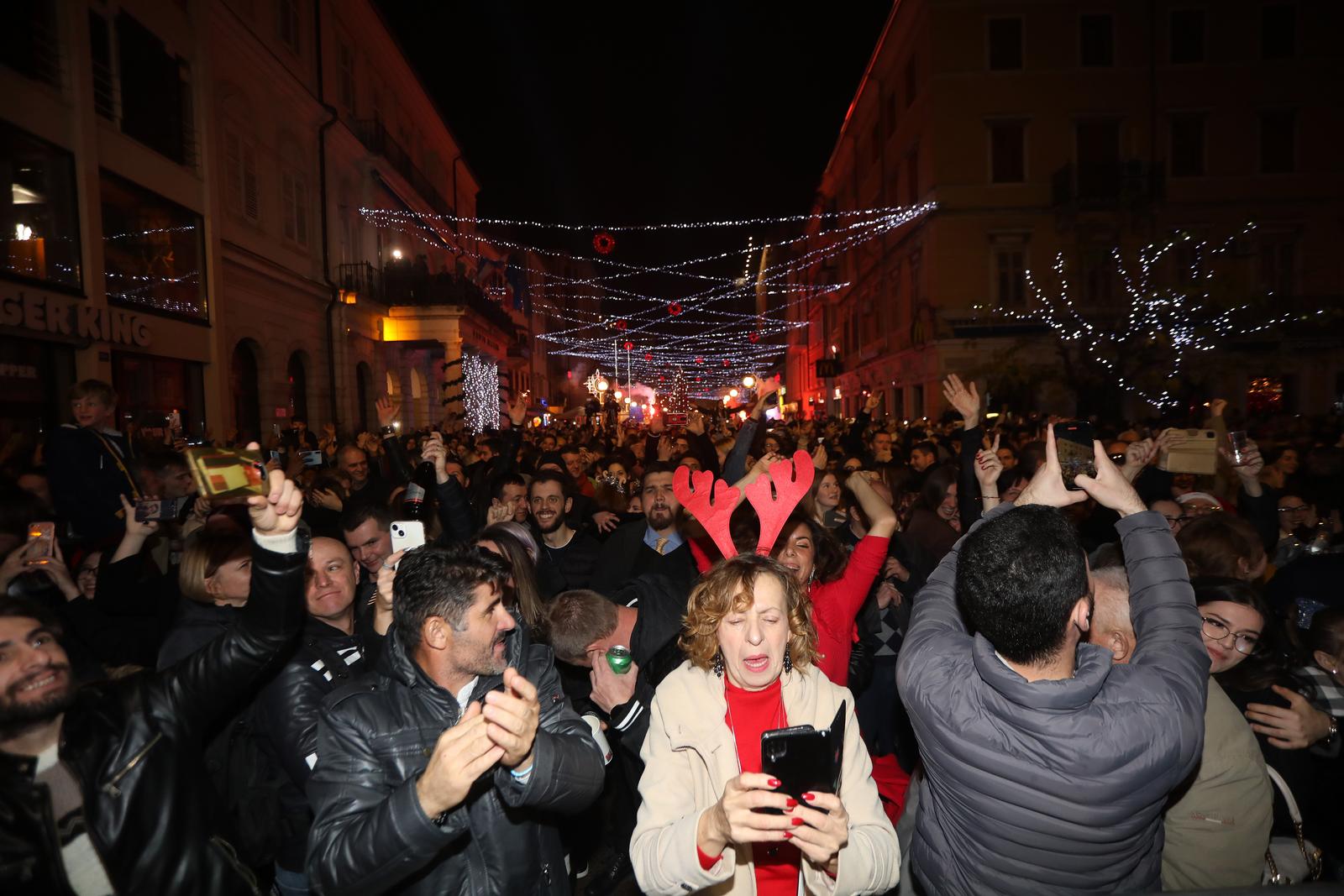 Docek Nove godine u Rijeci na Korzu Docek Nove godine u Rijeci na Korzu
