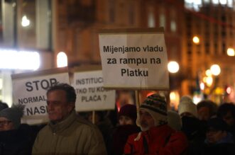 U Rijeci održan mirni prosvjed protiv nasilja potaknut incidentom na Platku