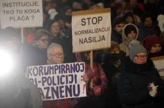 U Rijeci održan mirni prosvjed protiv nasilja potaknut incidentom na Platku