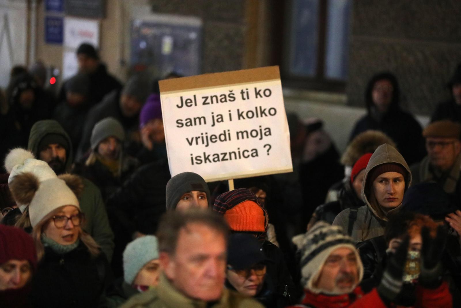 U Rijeci održan mirni prosvjed protiv nasilja potaknut incidentom na Platku