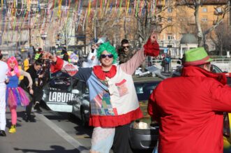 CARneval povorka, prava motorna maškarana manifestacija, prošla je riječkim ulicama