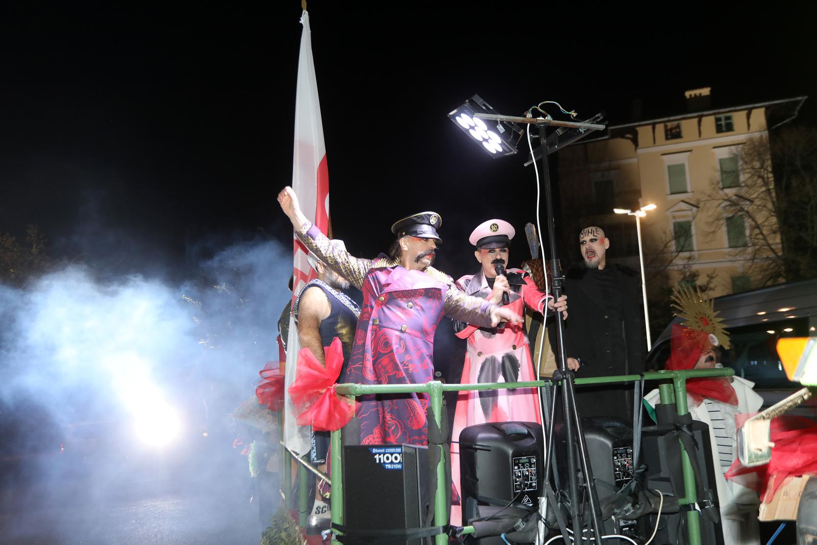 Opatija: Let 3 traktorom stigao ispred dvorane gdje ?e nastupiti na Dori