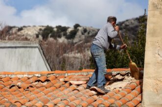 Epicentar potresa u Baščanskoj Dragi, uslijed potresa srušio se dimnjak