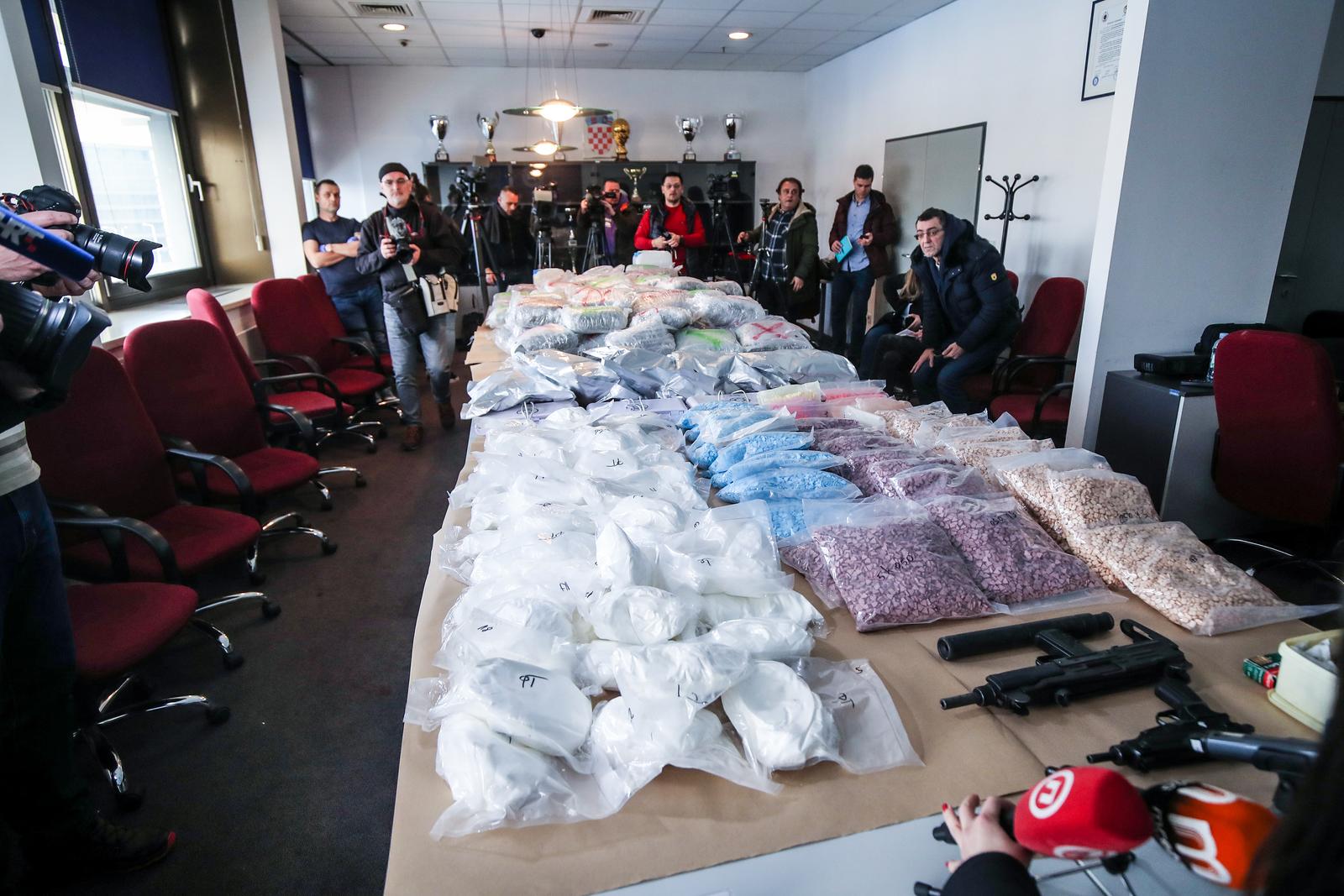 Zagreb: Policija zaplijenila više od 400 kilograma droge Zagreb: Policija zaplijenila više od 400 kilograma droge