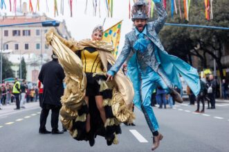 Rijeka: Oko devet tisuća maškara sudjelovalo na tradicionalnom Riječkom karnevalu