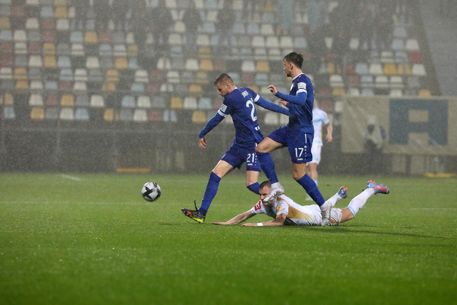 U 23. kolu SuperSport HNL-a sastali se Rijeka i Slaven