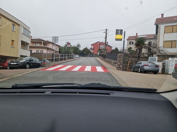 rijeka plus termoplastika kolnik pjesacki (3)