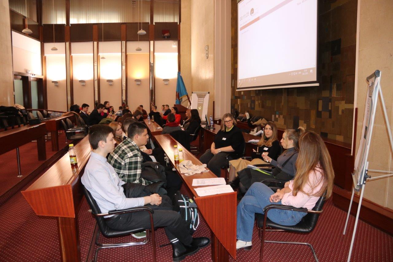 Grad-po-mjeri-mladih_kava-s-gradonačelnikom-45